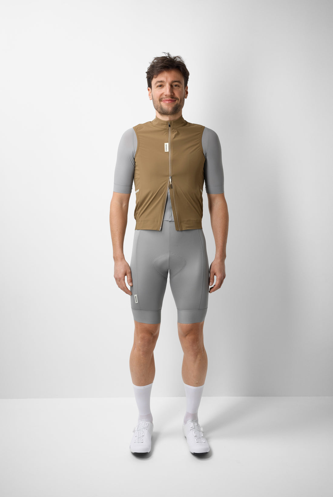 Fingercrossed Road Wind Vest Men Wind Weste Walnut