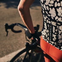 Maglia da ciclismo leggera da uomo Café du Cycliste Floriane stampa nera