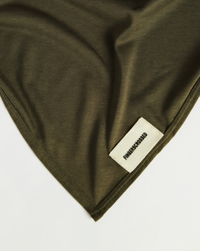 Fingerscrossed Unisex Triangle Scarf Halstuch Olive
