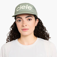 Bonnet Universal Colors Merino Bonnet Casual Canopy Vert