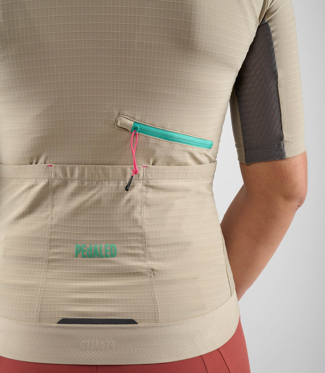 Pedaled Odyssey Women's Jersey Radtrikot Beige