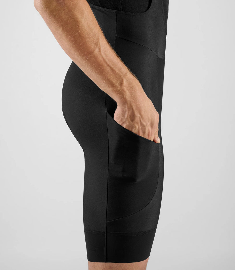 Pedaled Element Thermo Bib Shorts gebürstete kurze Trägerhose Black