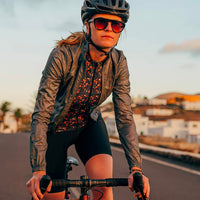 Café du Cycliste Sophie Women's Release Bib Shorts Radhose Black