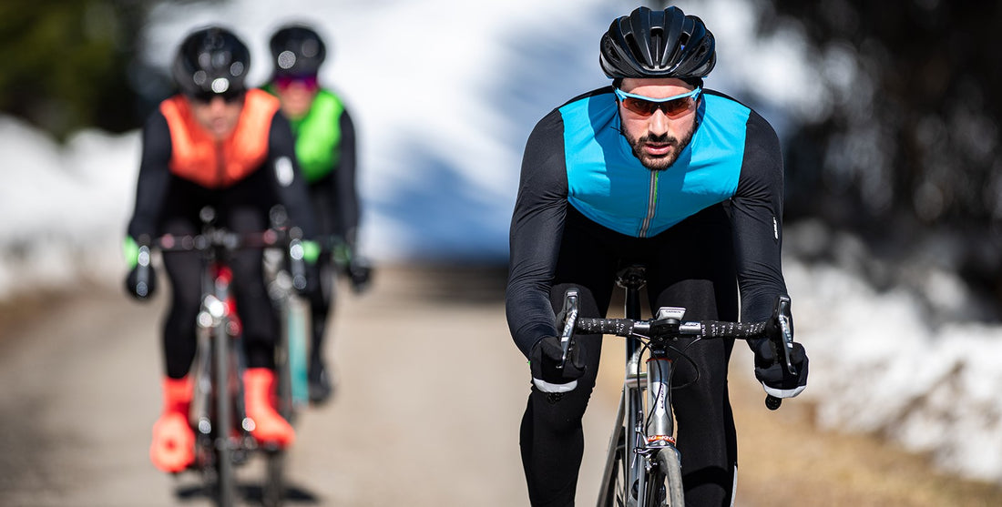 Q36.5 Air Insulation Jacket Unisex Fahrradjacke Blau